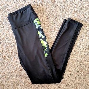 NWOT black & lime mesh detail workout leggings